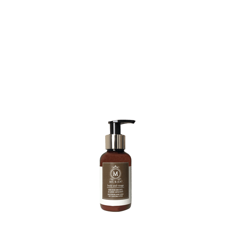 Moisturizing hand serum with sanitizing action